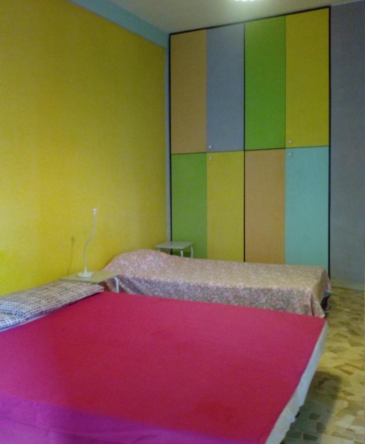 Milano: Accogliente Appartamento In Zona Comoda ภายนอก รูปภาพ