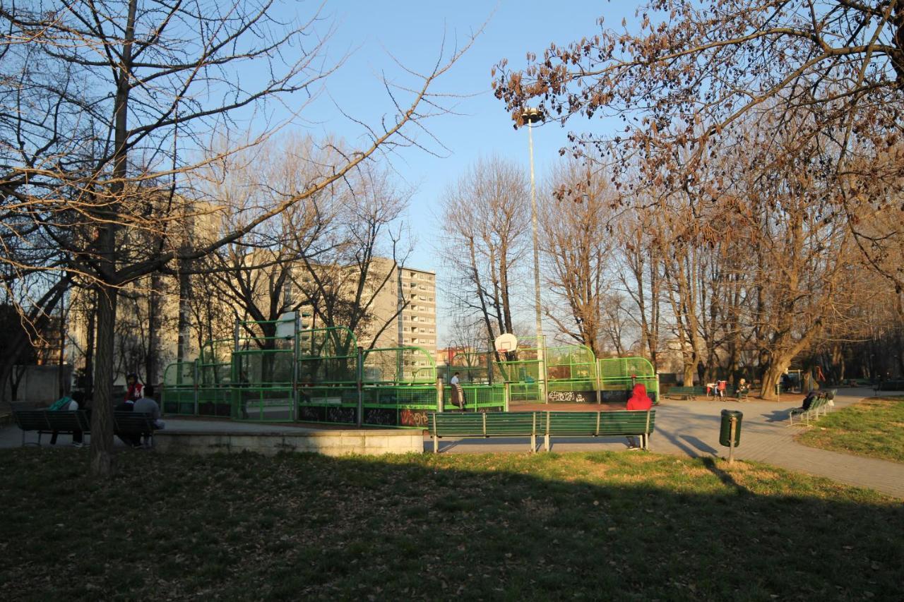 Milano: Accogliente Appartamento In Zona Comoda ภายนอก รูปภาพ
